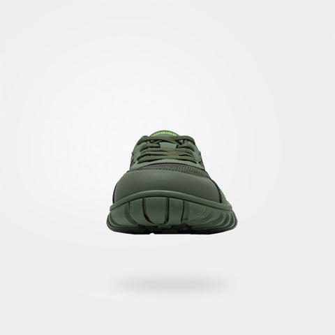 Crest - Wide Toe Sneakers