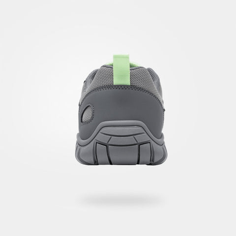 Crest - Wide Toe Sneakers