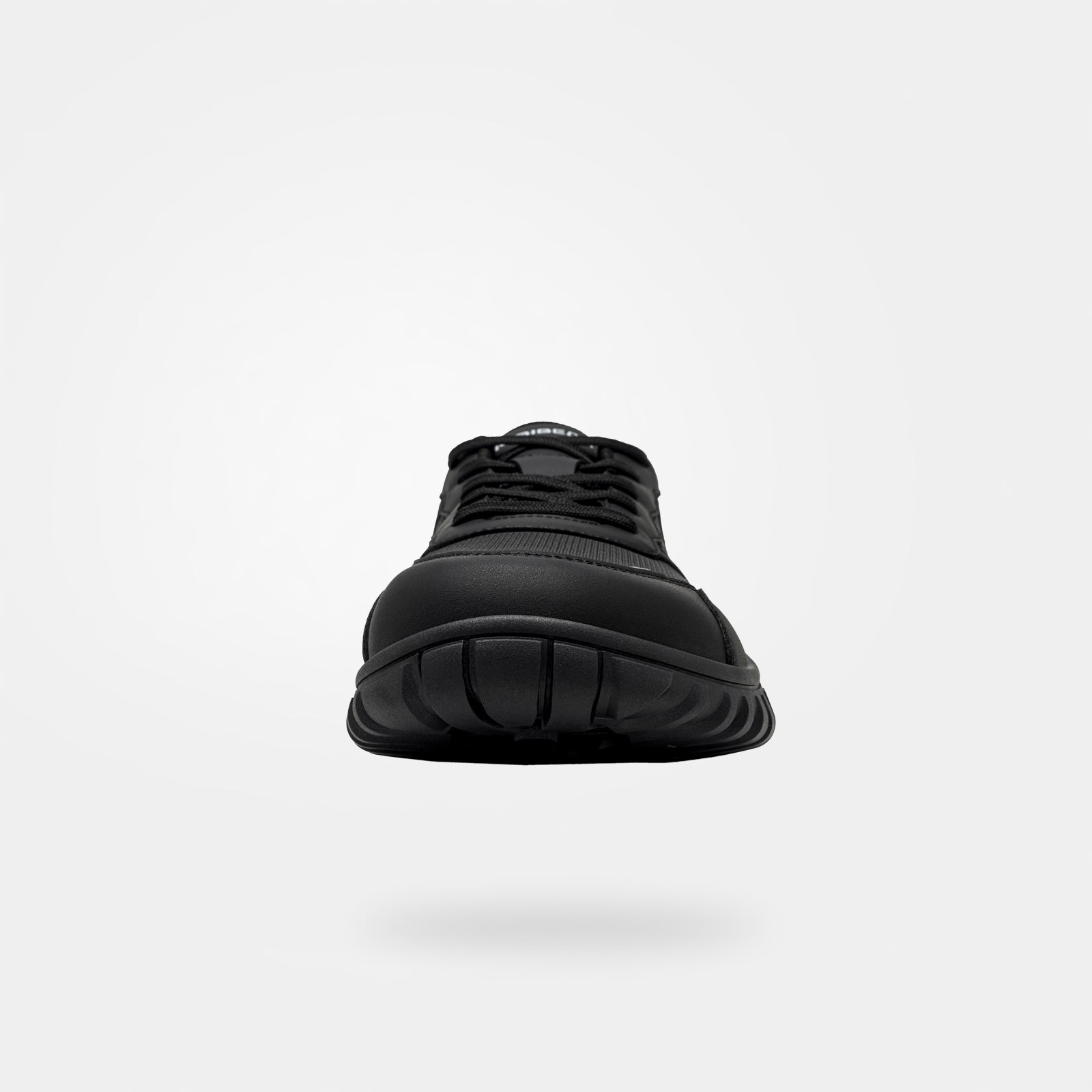Crest - Wide Toe Sneakers